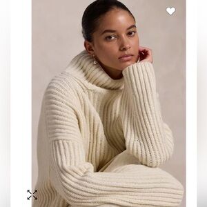 Ralph Lauren Gorgeous Ribbed Cashmere & Wool Mock Neck Funnel Sweater